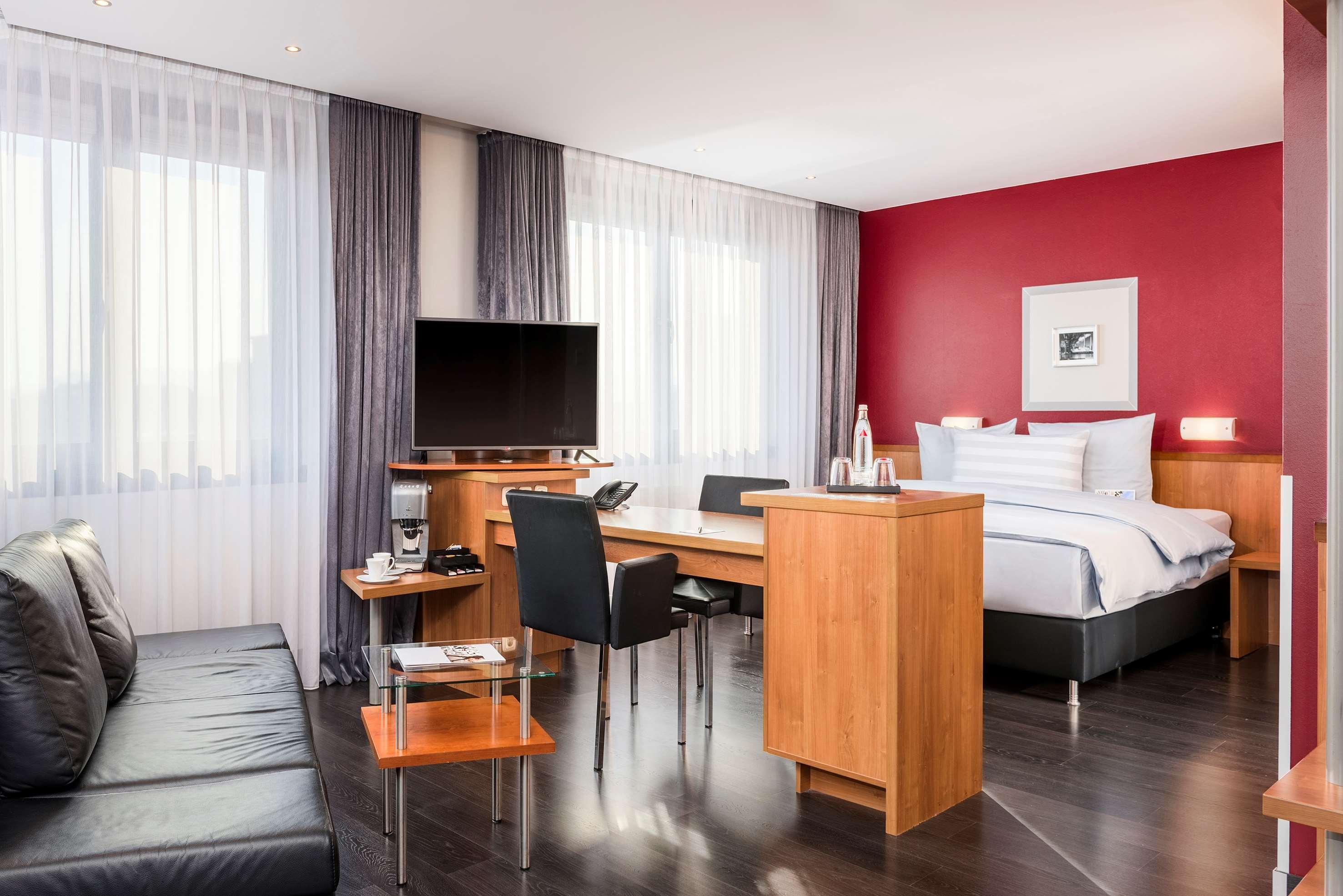 Hotel Wolfsburg Centrum, Affiliated By Melia Exteriör bild