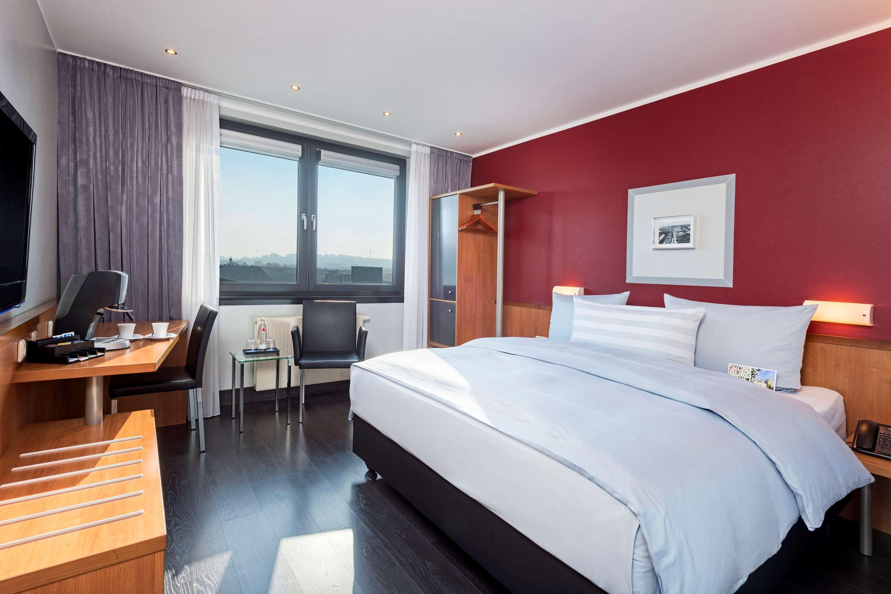 Hotel Wolfsburg Centrum, Affiliated By Melia Exteriör bild