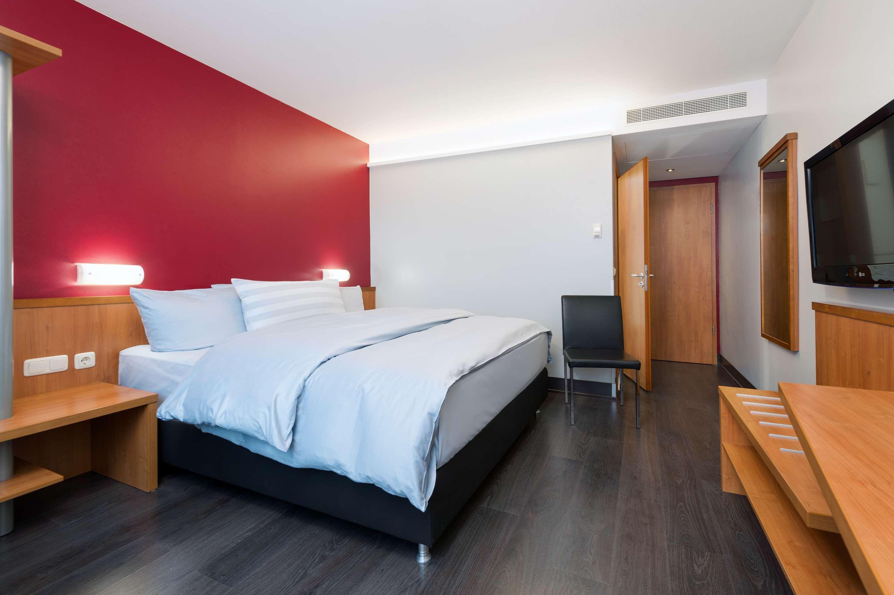 Hotel Wolfsburg Centrum, Affiliated By Melia Exteriör bild